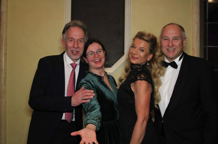 dtb2032009_org_C1FC204-FB_BD238315_37_1